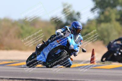 media/Nov-06-2022-SoCal Trackdays (Sun) [[208d2ccc26]]/Turn 7 Set 1 (1050am)/